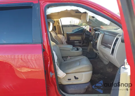 2017 Ram 1500 Laramie 4X4 5'7 Box from USA, damaged, VIN 1C6RR7NT3HS545688